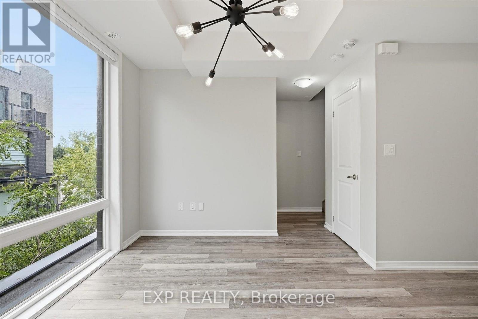 58 - 28 Fieldway Road, Toronto, Ontario  M8Z 0E3 - Photo 7 - W13652392