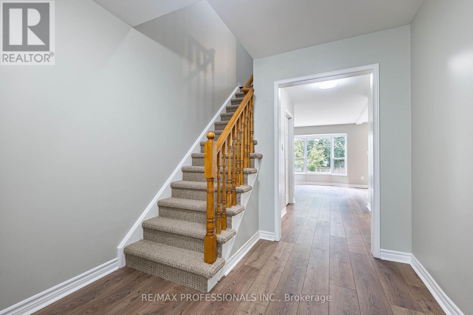 23 - 2004 Glenada Crescent, Oakville, Ontario  L6H 5P5 - Photo 6 - W13652432