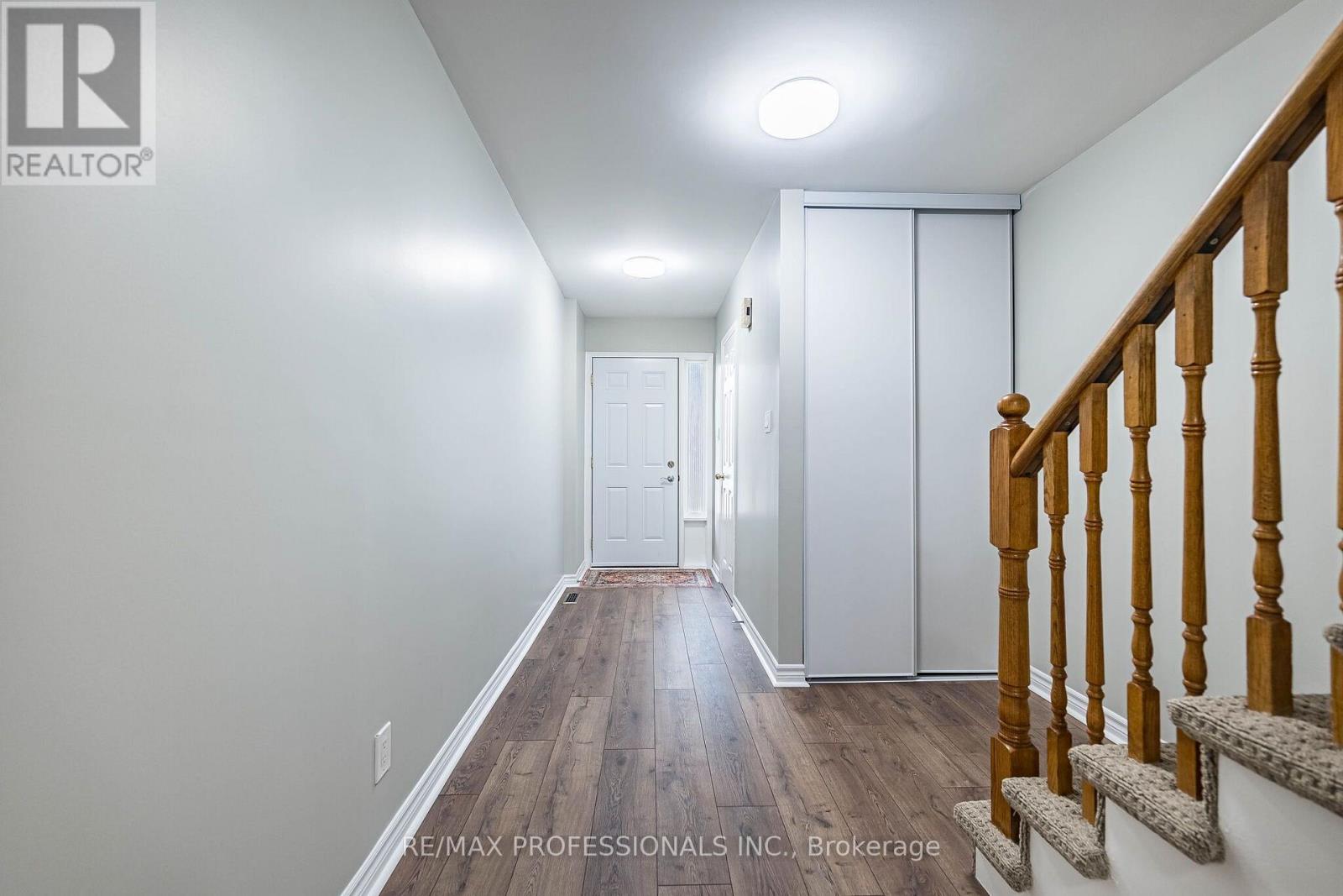 23 - 2004 Glenada Crescent, Oakville, Ontario  L6H 5P5 - Photo 7 - W13652432