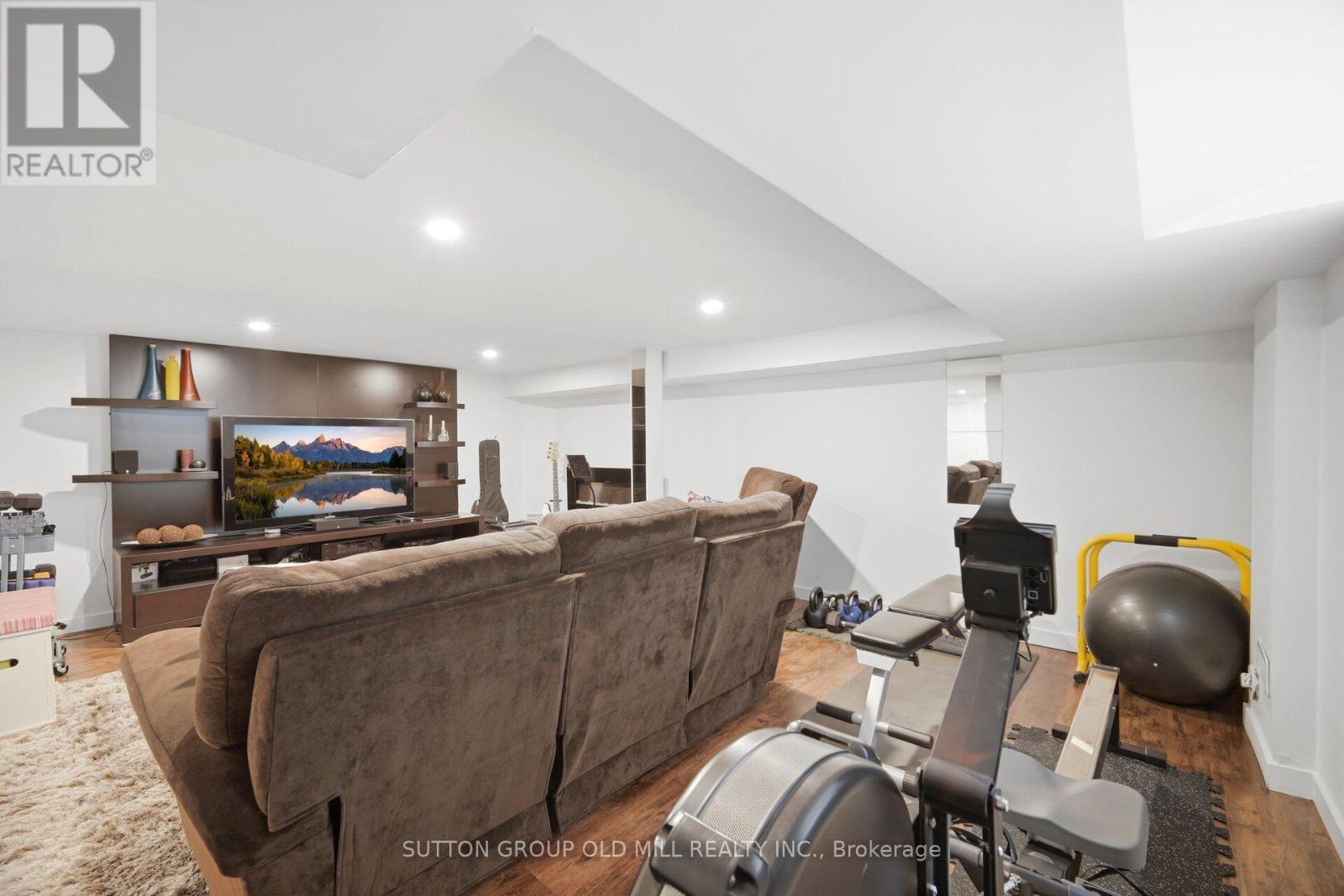 38 Algoma Street, Toronto, Ontario  M8Y 1C3 - Photo 32 - W13652446