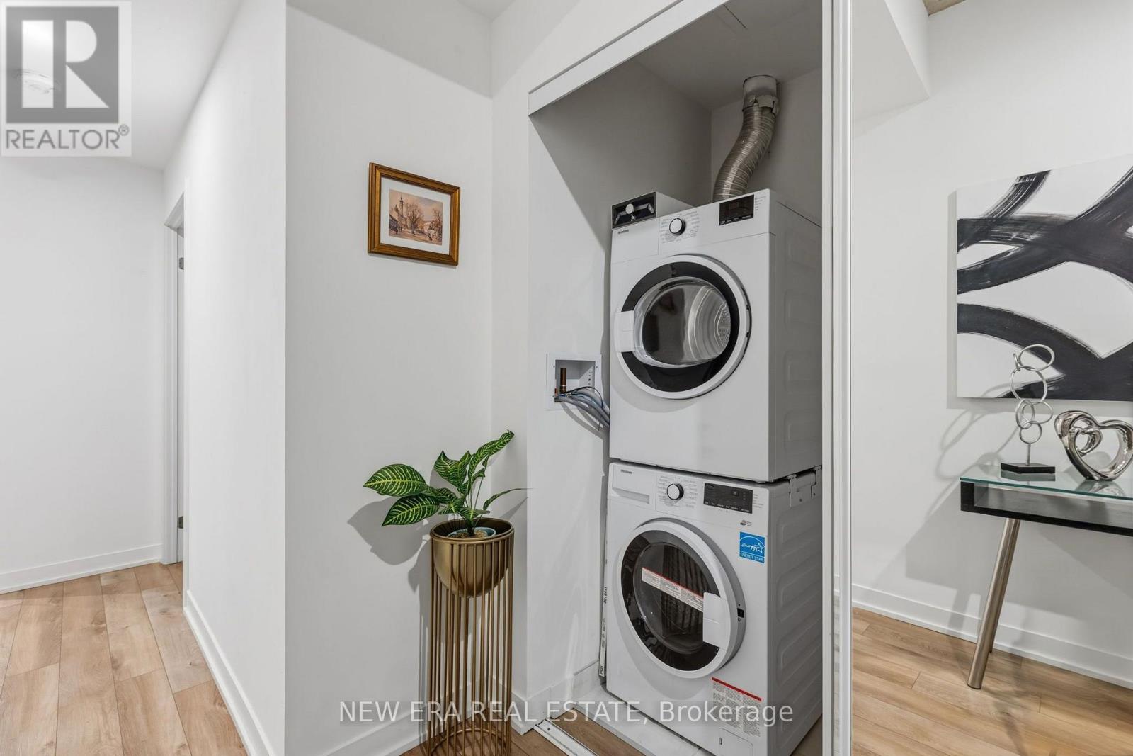 301 - 1808 St. Clair Avenue W, Toronto, Ontario  M6N 1J5 - Photo 16 - W13652464
