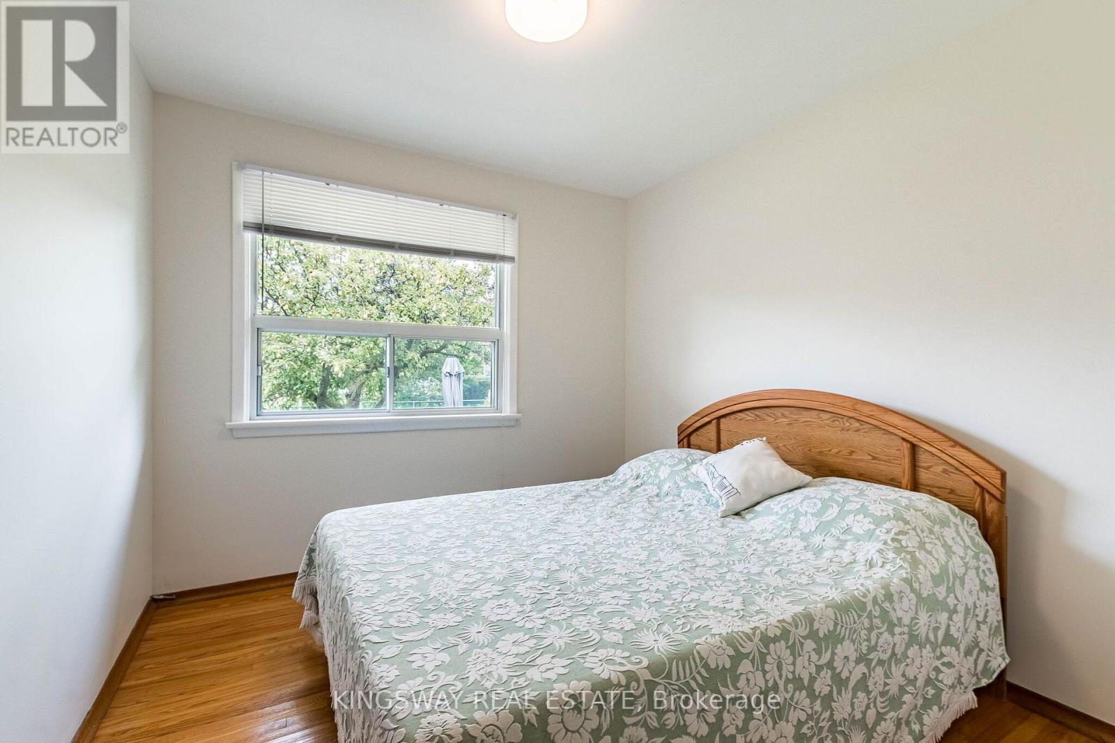 163 Floradale Drive, Mississauga, Ontario  L5B 1G2 - Photo 18 - W13652502