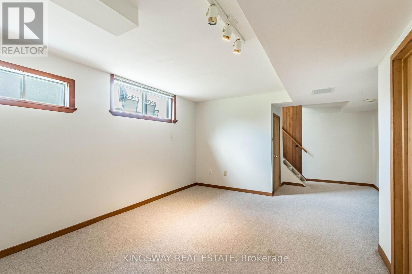 163 Floradale Drive, Mississauga, Ontario  L5B 1G2 - Photo 25 - W13652502