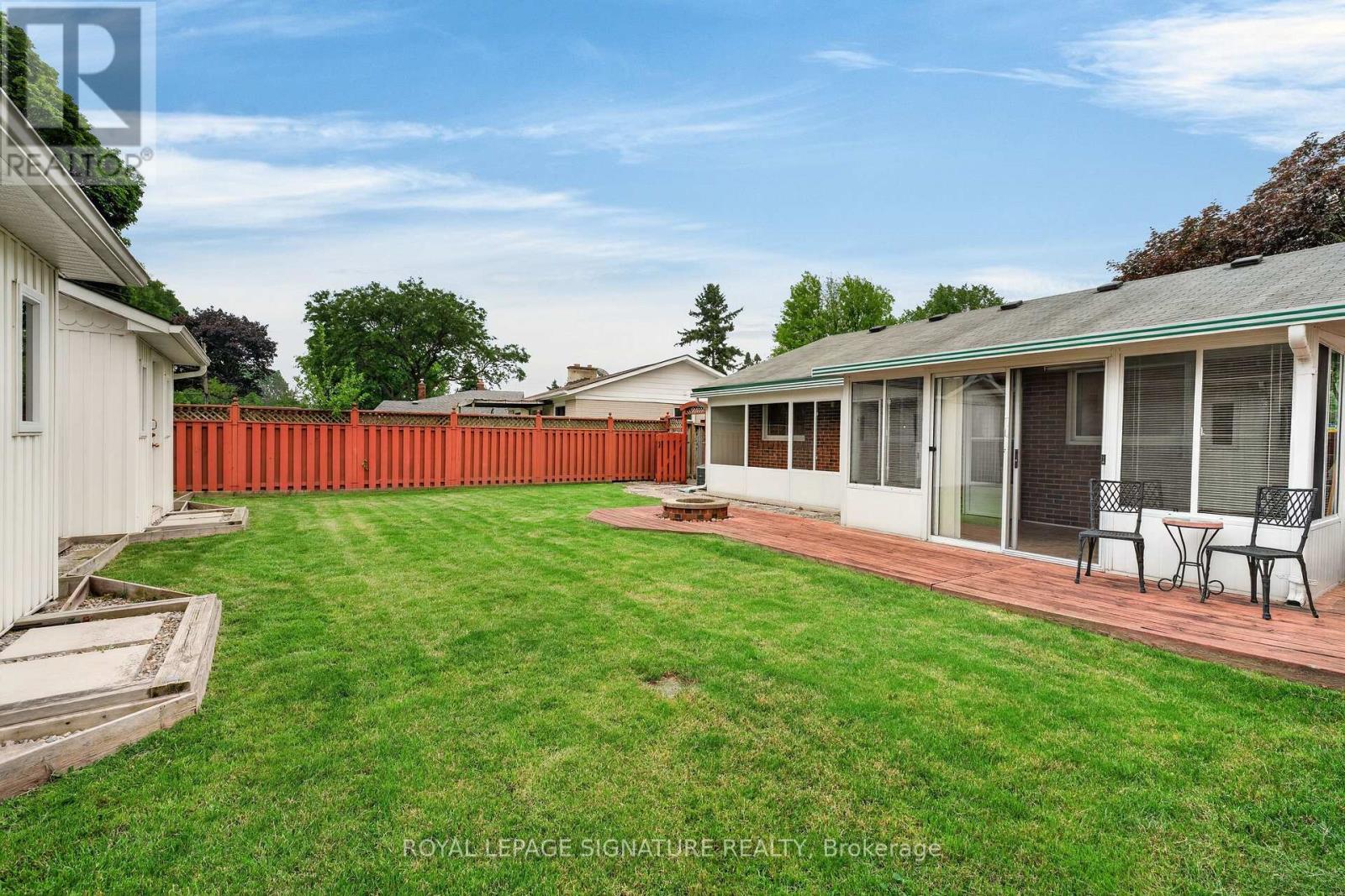 150 Clements Road E, Ajax, Ontario  L1S 1L7 - Photo 36 - E13650912