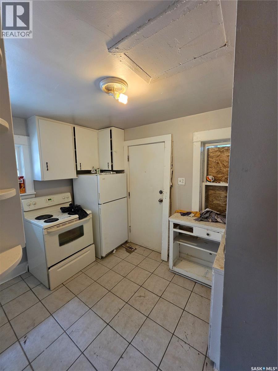 1041 Argyle Street, Regina, Saskatchewan  S4T 3R4 - Photo 2 - SK044819