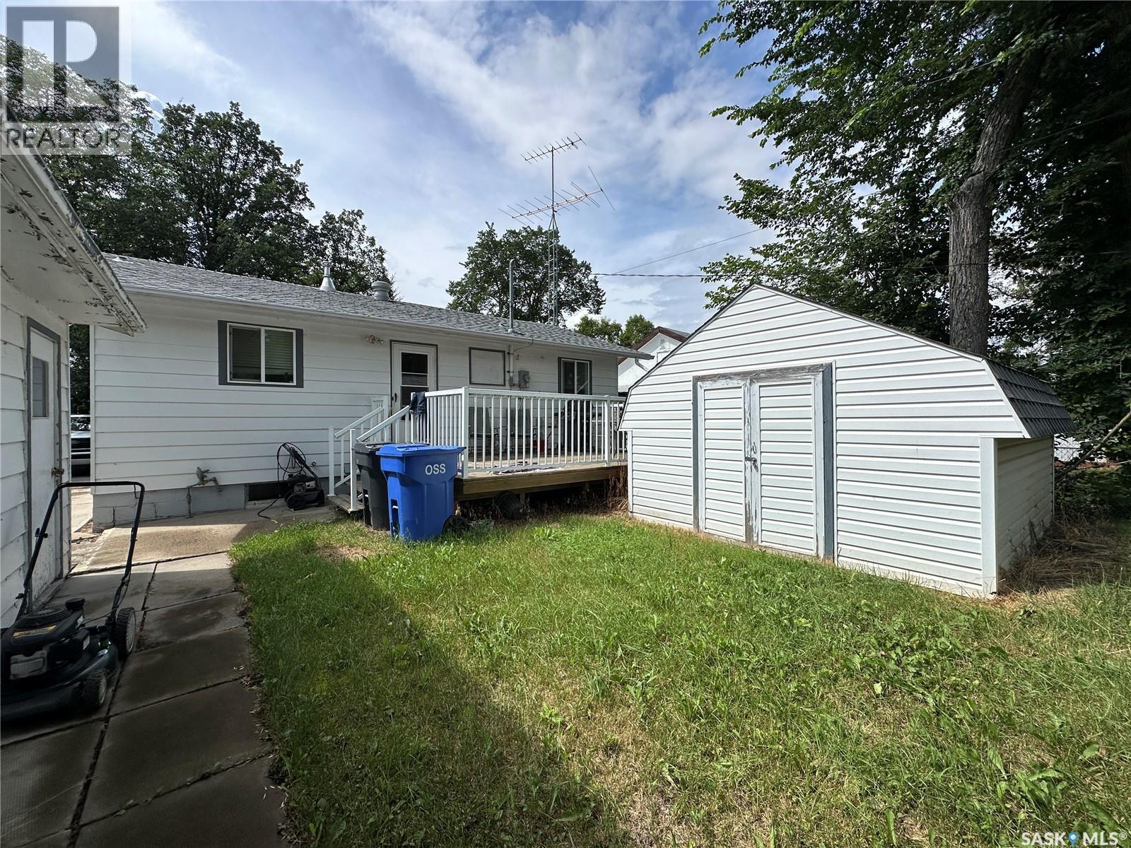 242 Third Avenue N, Kamsack, Saskatchewan  S0A 1S0 - Photo 27 - SK044735
