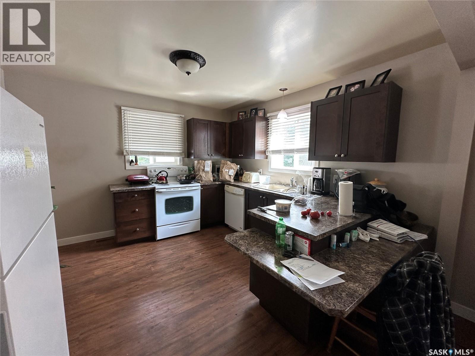 242 Third Avenue N, Kamsack, Saskatchewan  S0A 1S0 - Photo 5 - SK044735