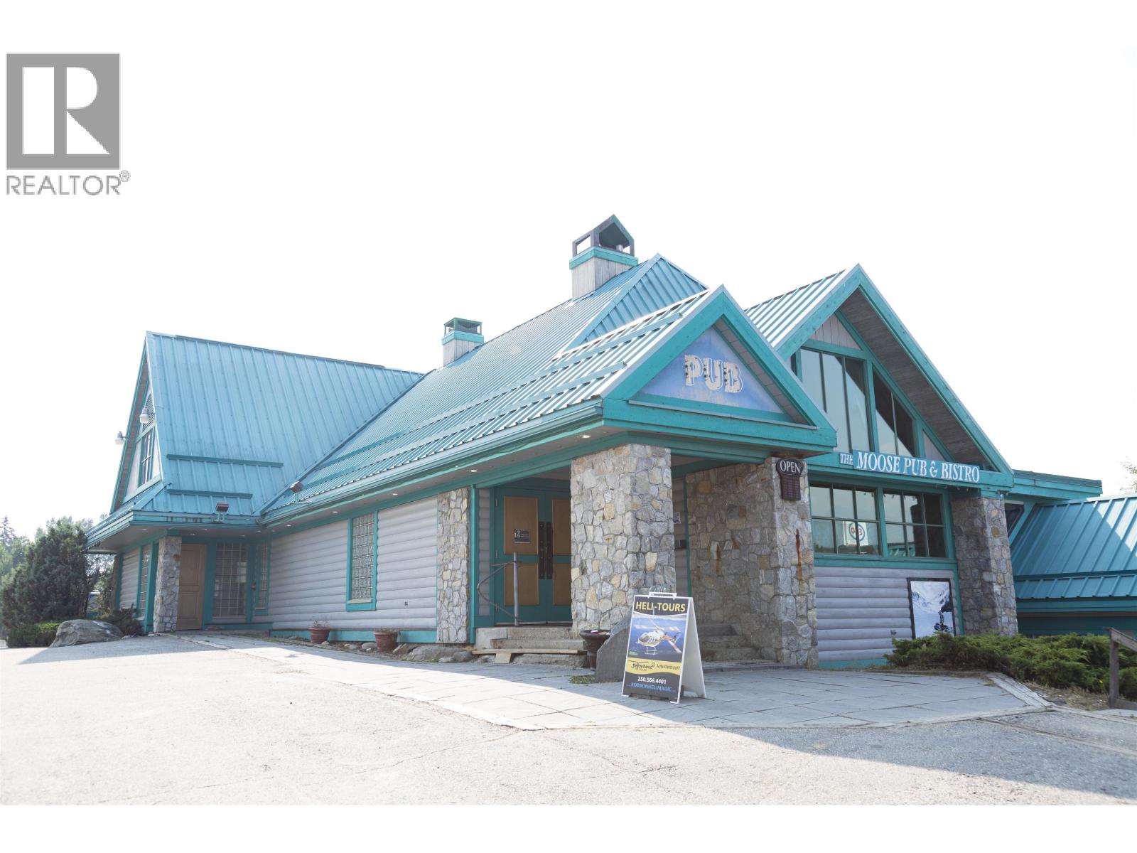 1485 5th Avenue, Valemount, British Columbia  V0E 2Z0 - Photo 3 - C8081049