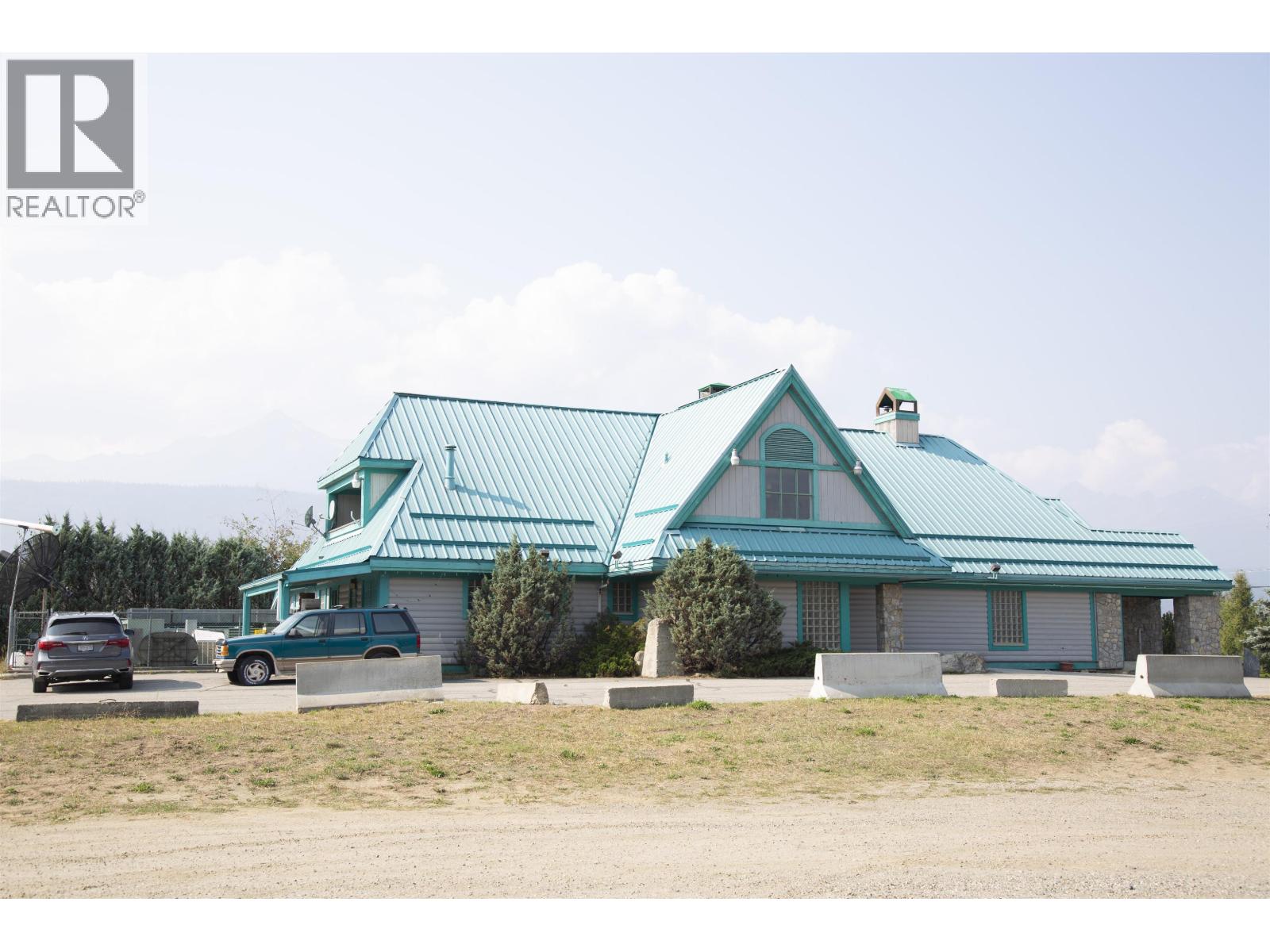 1485 5th Avenue, Valemount, British Columbia  V0E 2Z0 - Photo 28 - C8081049