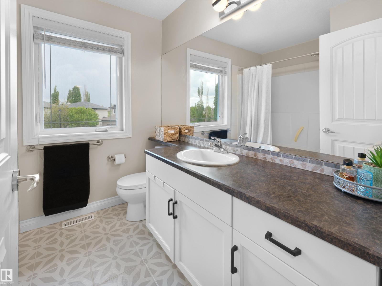 8708 207 St NW, Edmonton, Alberta  T5T 6Y1 - Photo 25 - E4502745