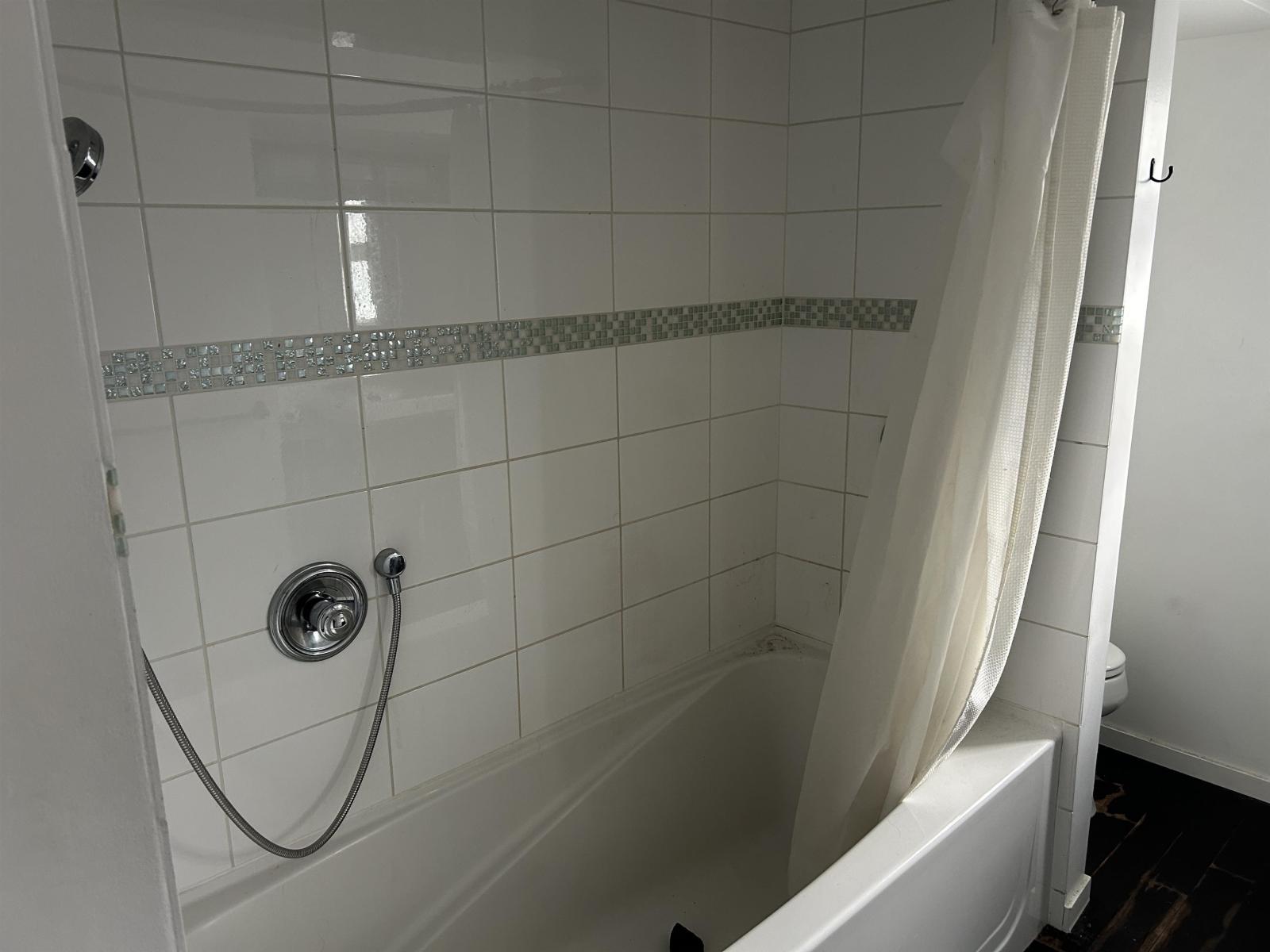 9678 Princess Drive, Surrey, British Columbia  V3V 2T4 - Photo 16 - R3135875