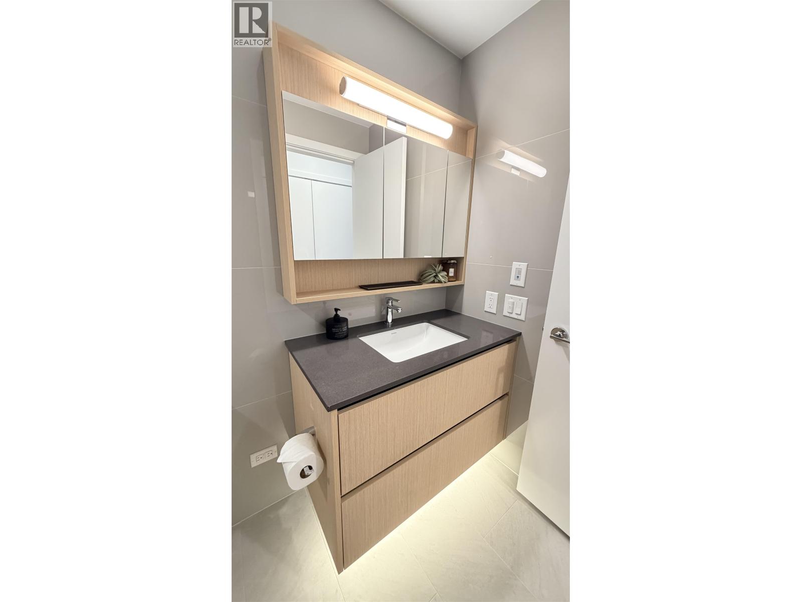 Ph1506 7977 Lansdowne Road, Richmond, British Columbia  V6X 0X7 - Photo 20 - R3153369