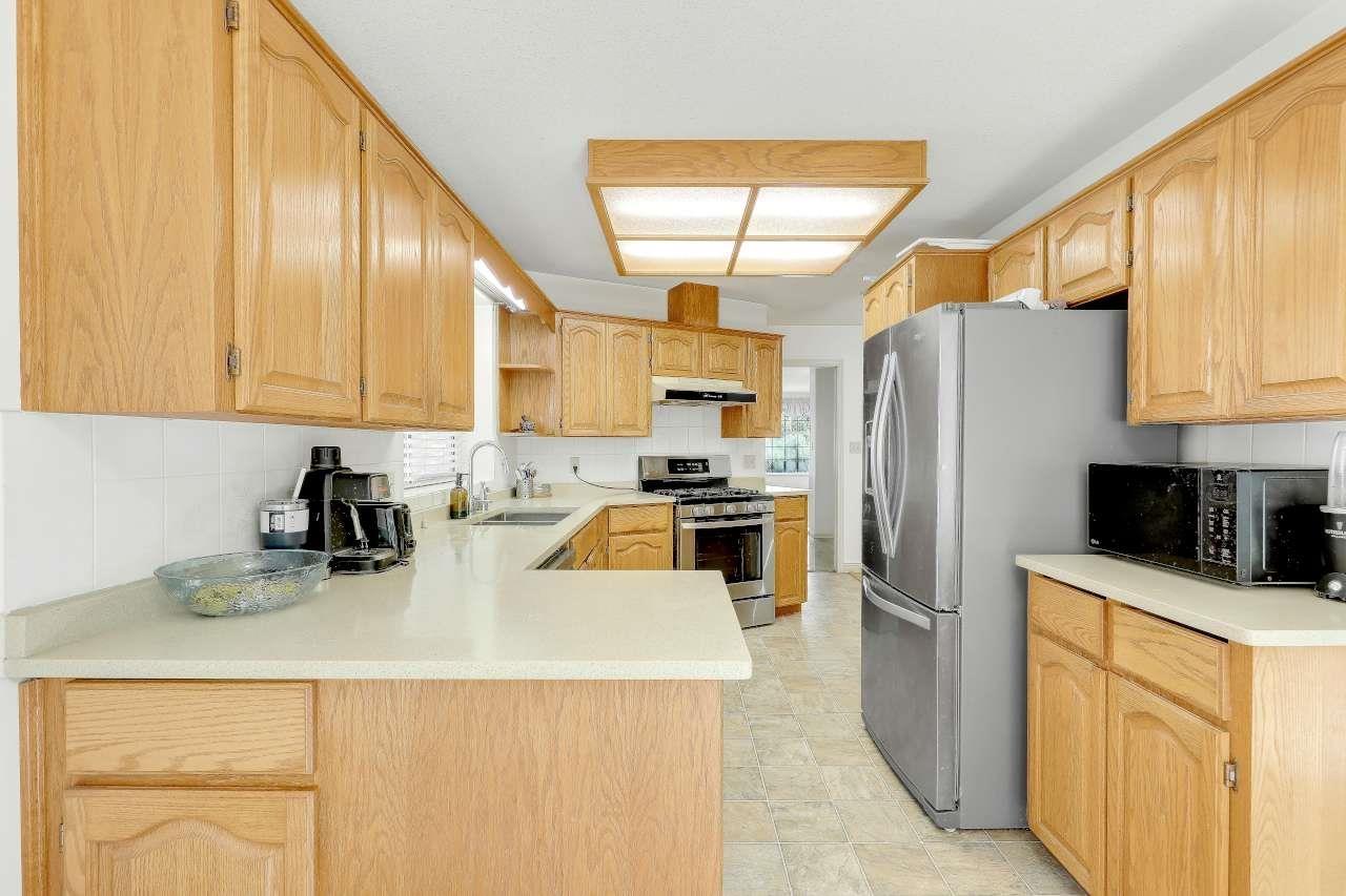 10869 162b Street, Surrey, British Columbia  V4N 1N9 - Photo 5 - R3149643