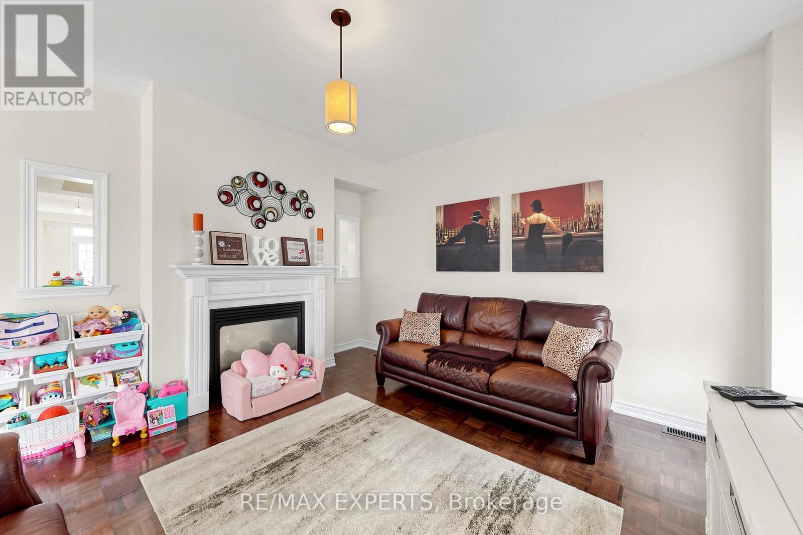 113 Boticelli Way, Vaughan, Ontario  L4H 0E5 - Photo 5 - N13629100