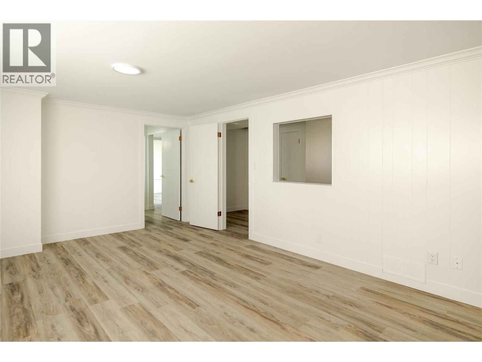 1284 Mcbride Road, Kelowna, British Columbia  V1Y 4A3 - Photo 16 - 10397172