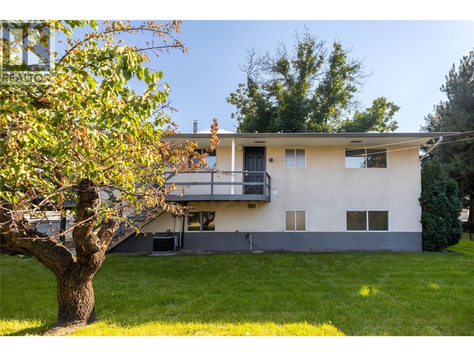 1284 Mcbride Road, Kelowna, British Columbia  V1Y 4A3 - Photo 24 - 10397172