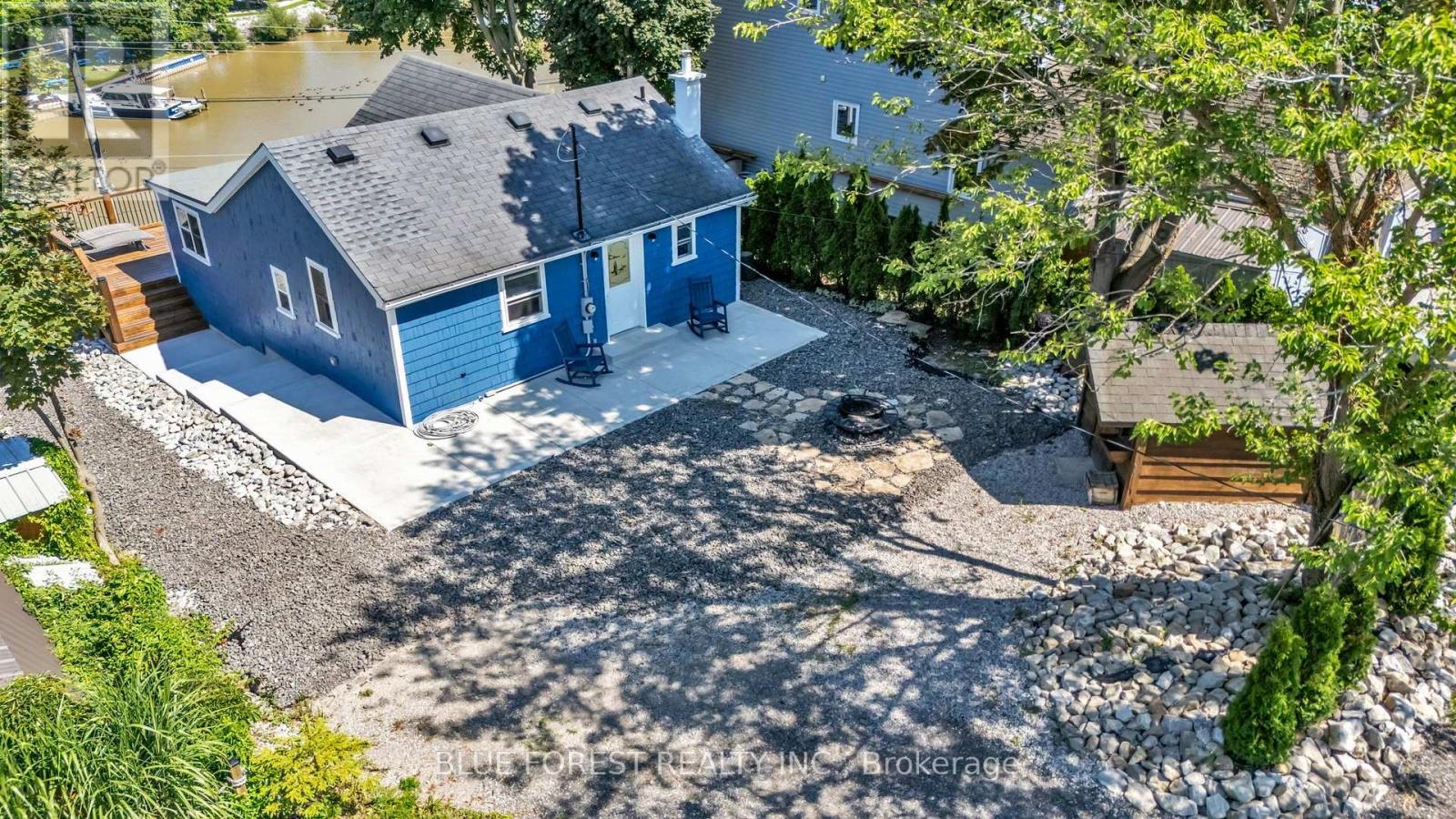 213 WILLIAM STREET, central elgin (port stanley), Ontario