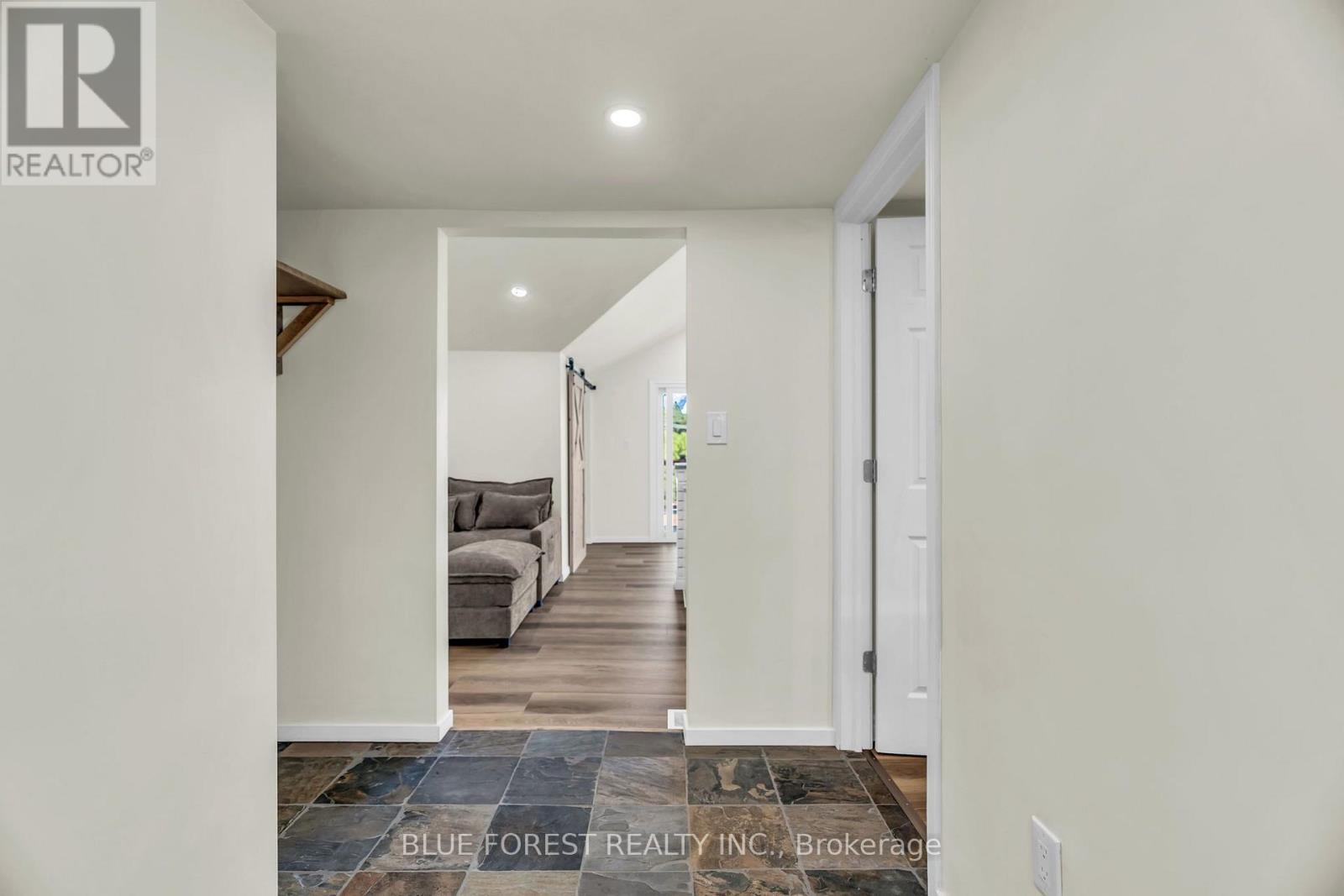 213 William Street, Central Elgin, Ontario  N5L 1C5 - Photo 7 - X13652624
