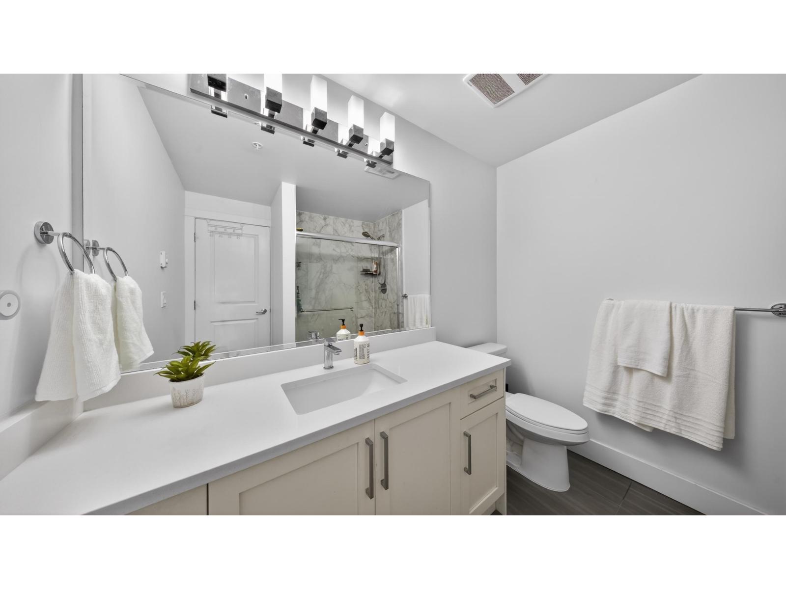 201 9983 E Barnston Drive Street, Surrey, British Columbia  V4N 6T3 - Photo 24 - R3118708