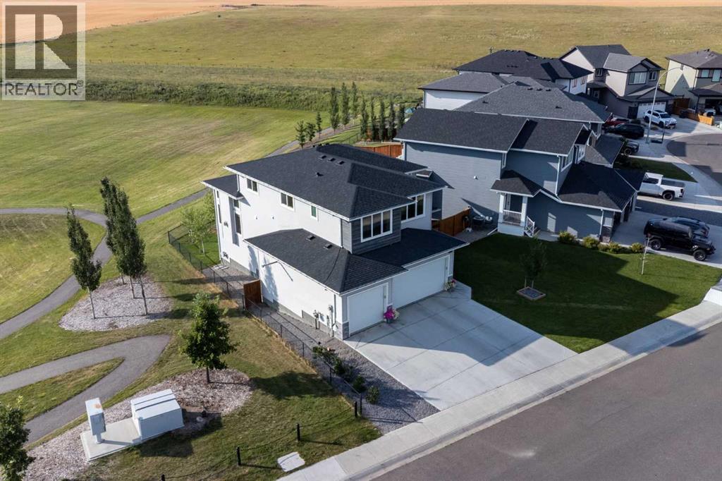1222 Pacific Circle W, Lethbridge, Alberta  T1J 5V4 - Photo 35 - A2335421