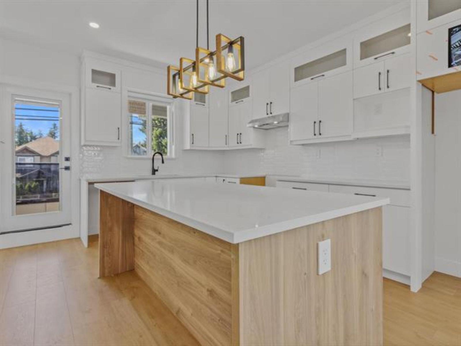 8544 Cedar Street, Mission, British Columbia  V4S 1A1 - Photo 11 - R3144230