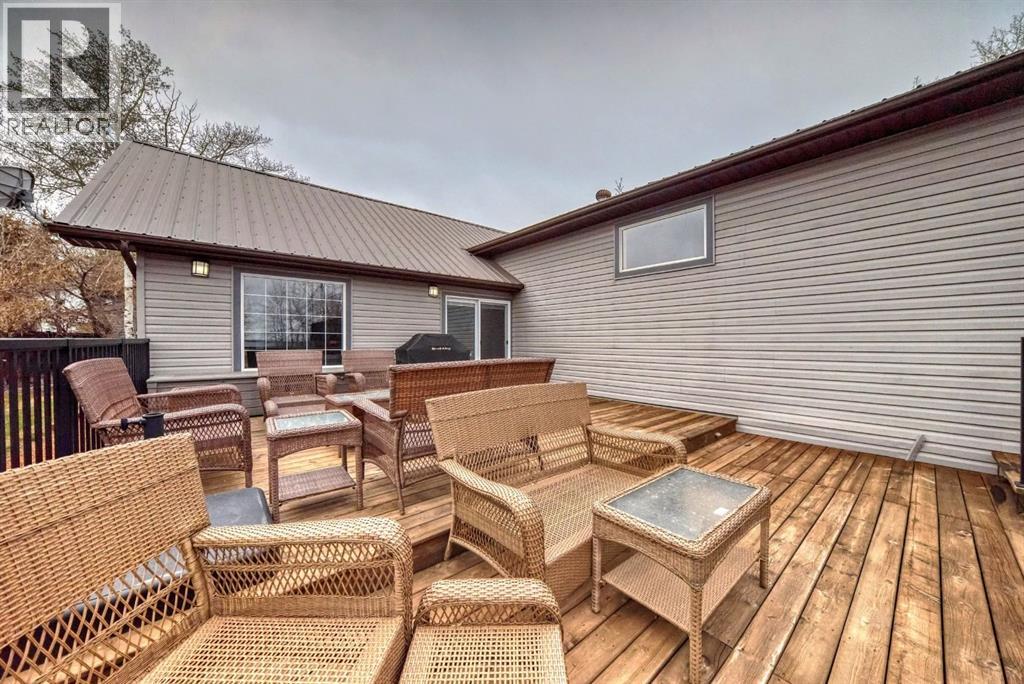 63 Sands Street, Rochon Sands, Alberta  T0C 3B0 - Photo 39 - A2286845