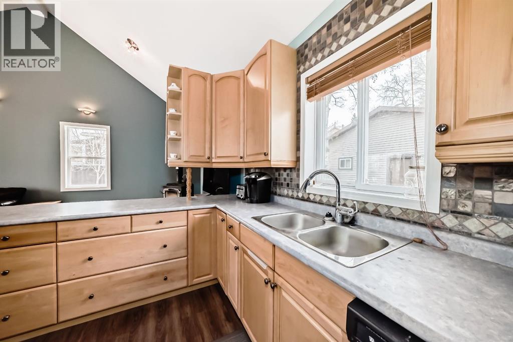 63 Sands Street, Rochon Sands, Alberta  T0C 3B0 - Photo 17 - A2286845
