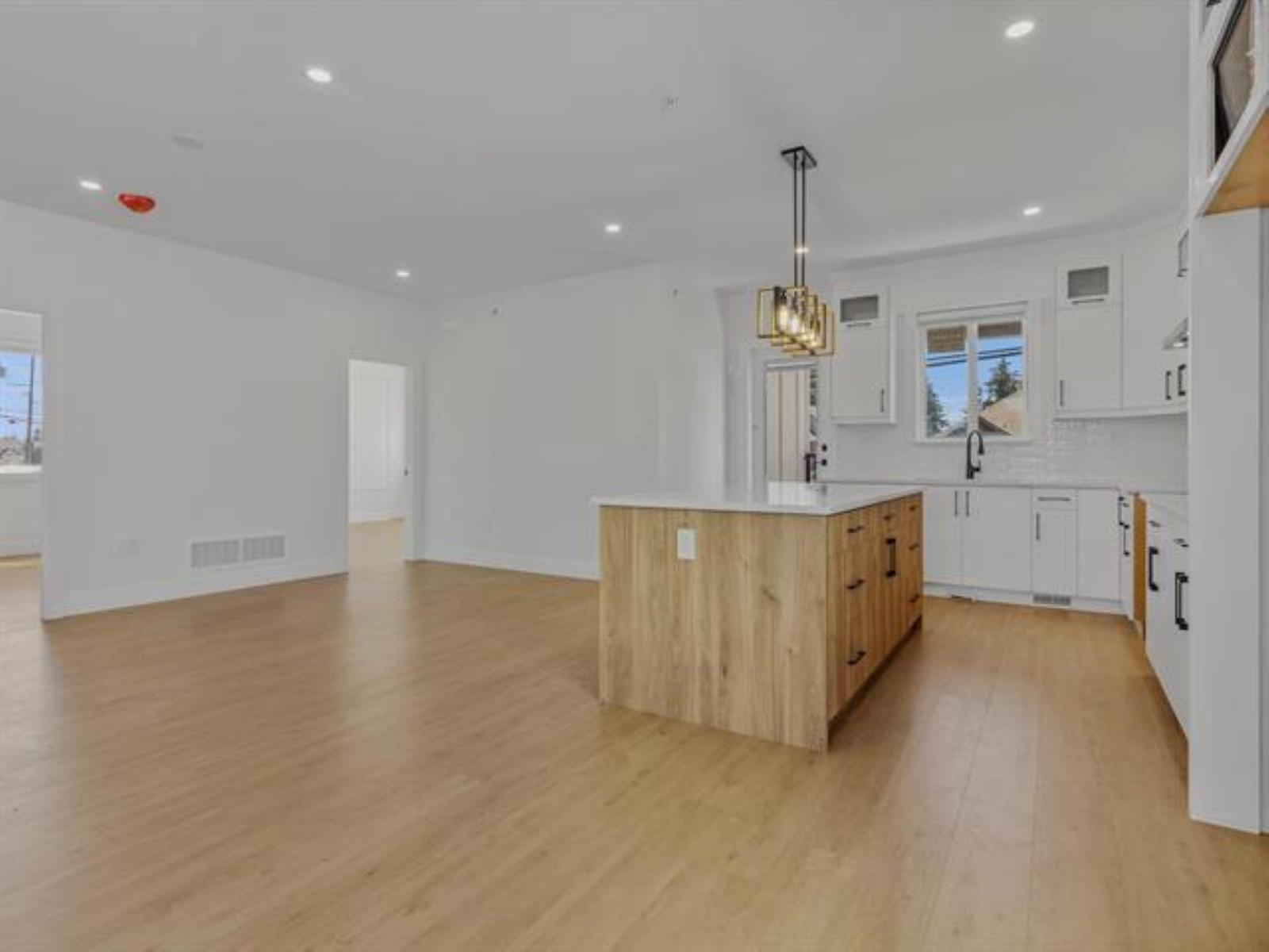 8544 Cedar Street, Mission, British Columbia  V4S 1A1 - Photo 8 - R3144230