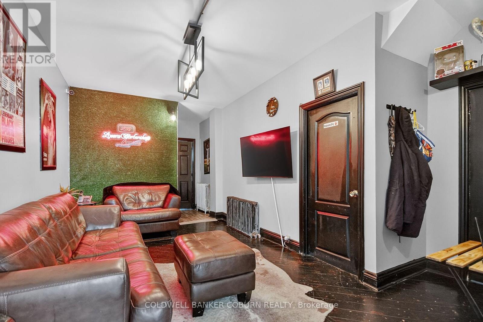 698 Cooper Street, Ottawa, Ontario  K1R 6C6 - Photo 38 - X13652626