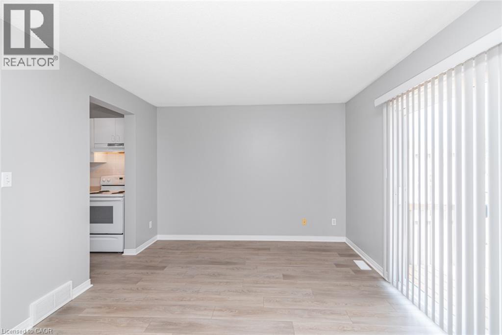 20 Niagara Street Unit# 4, Grimsby, Ontario  L3M 5K6 - Photo 3 - 40851358
