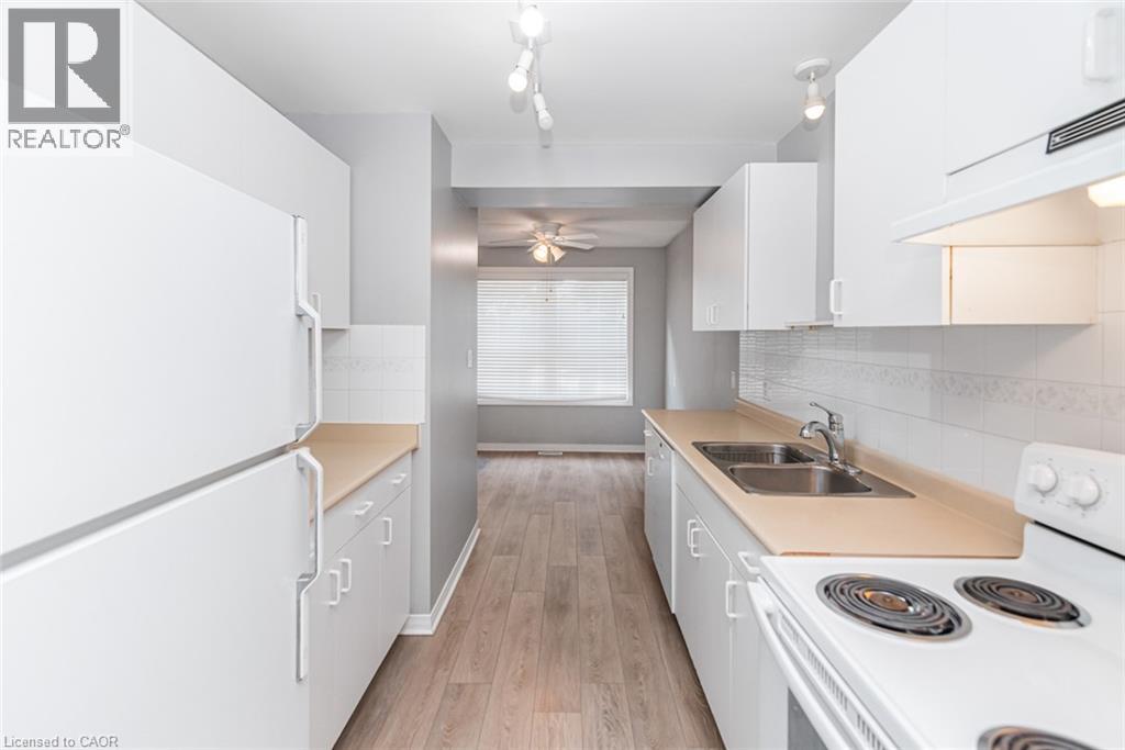 20 Niagara Street Unit# 4, Grimsby, Ontario  L3M 5K6 - Photo 8 - 40851358