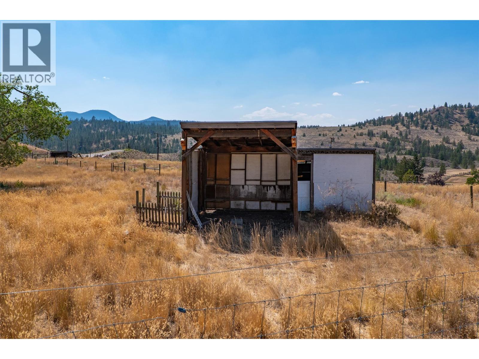 2080 Robbins Range Road, Kamloops, British Columbia  V2C 6W1 - Photo 50 - 10397217