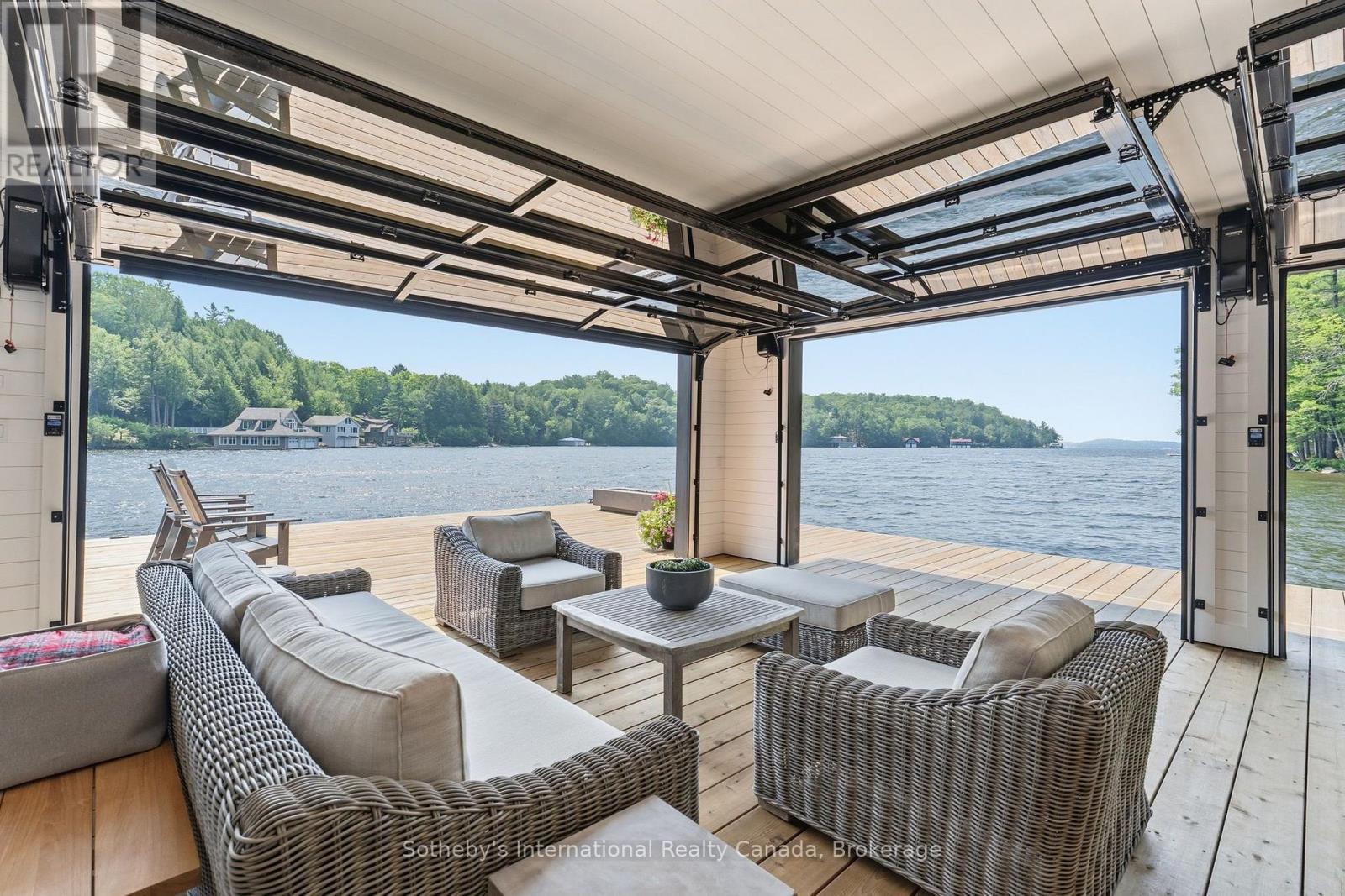 1097 Armstrong Point Road, Muskoka Lakes, Ontario  P0B 1J0 - Photo 14 - X13652584