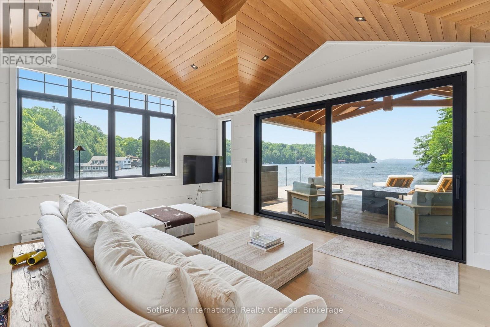 1097 Armstrong Point Road, Muskoka Lakes, Ontario  P0B 1J0 - Photo 22 - X13652584