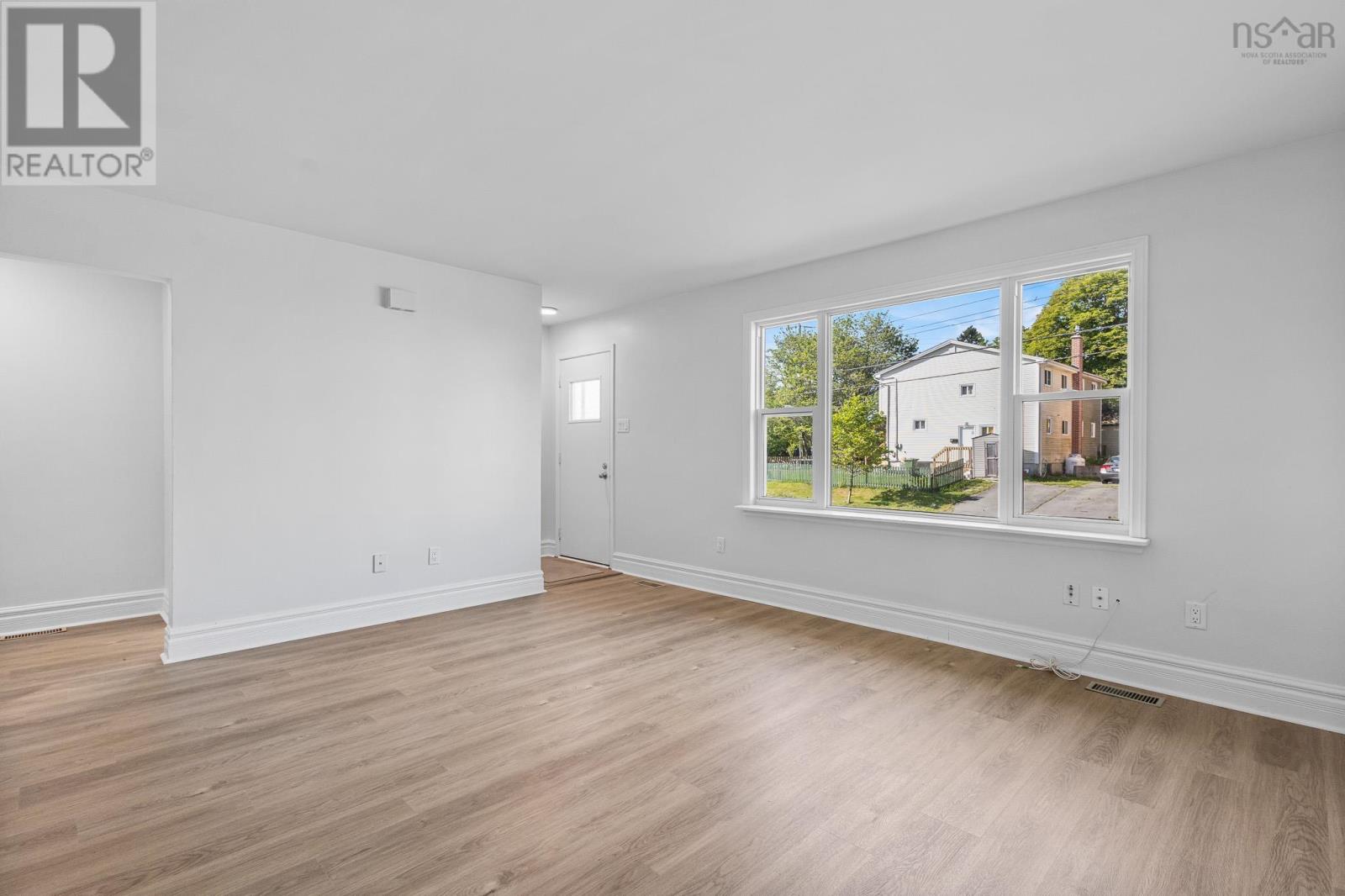 5/5a Marilyn Drive, Dartmouth, Nova Scotia  B2Y 3W9 - Photo 3 - 202618891