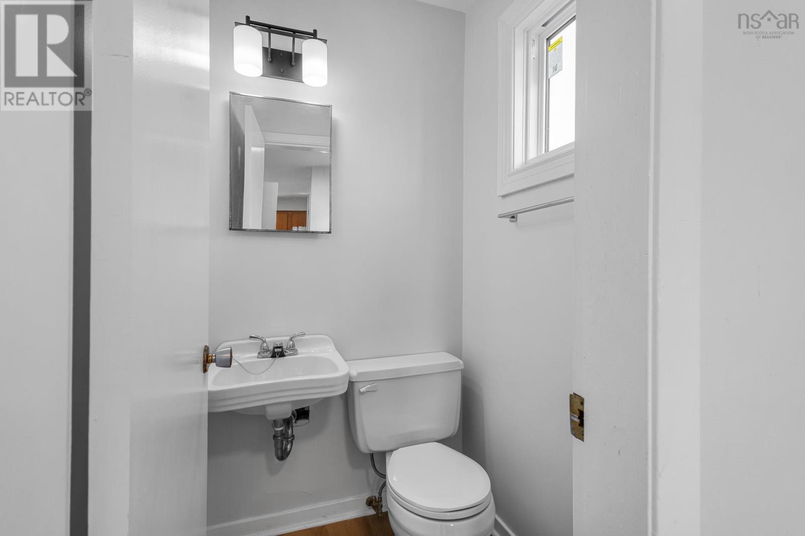 5/5a Marilyn Drive, Dartmouth, Nova Scotia  B2Y 3W9 - Photo 32 - 202618896