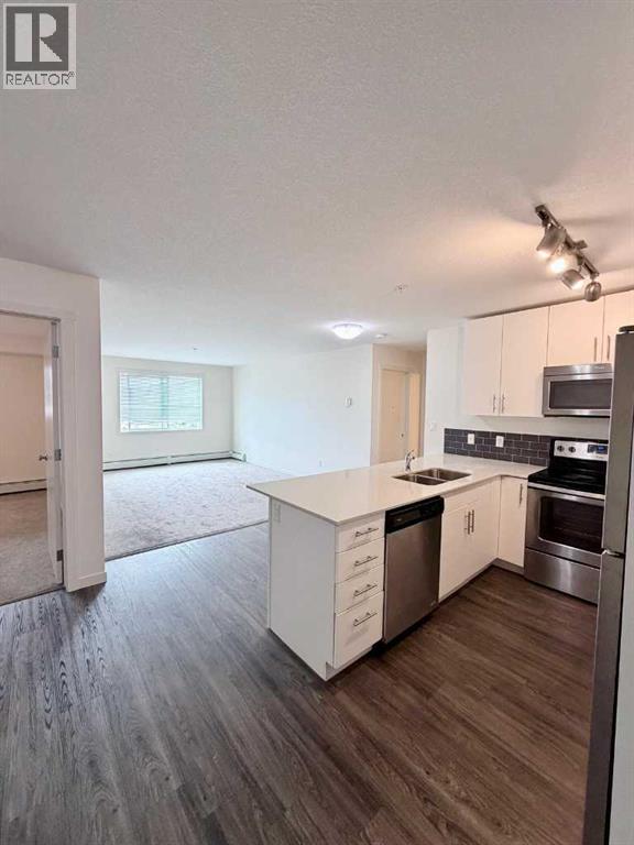 2208, 181 Skyview Ranch Manor NE, Calgary, Alberta T3N 0V2 - Photo 8 - A2318070