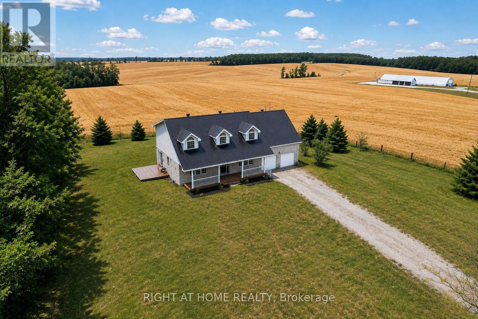6435 12/13 STAYNER SIDE ROAD, clearview, Ontario