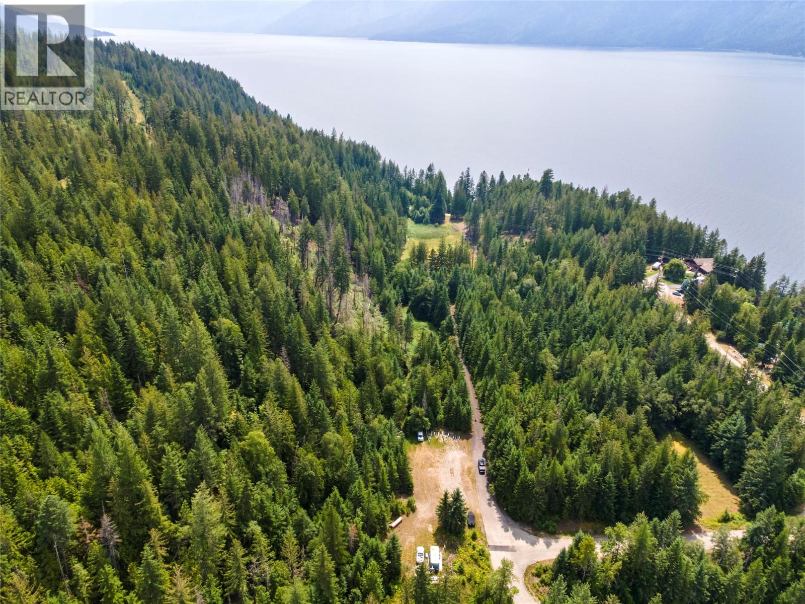 13180 Lockhart Road, Boswell, British Columbia V0B 1A4 - Photo 8 - 10395793