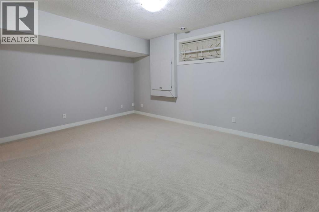103 Bridle Estates Mews SW, Calgary, Alberta  T2A 6R1 - Photo 33 - A2335580
