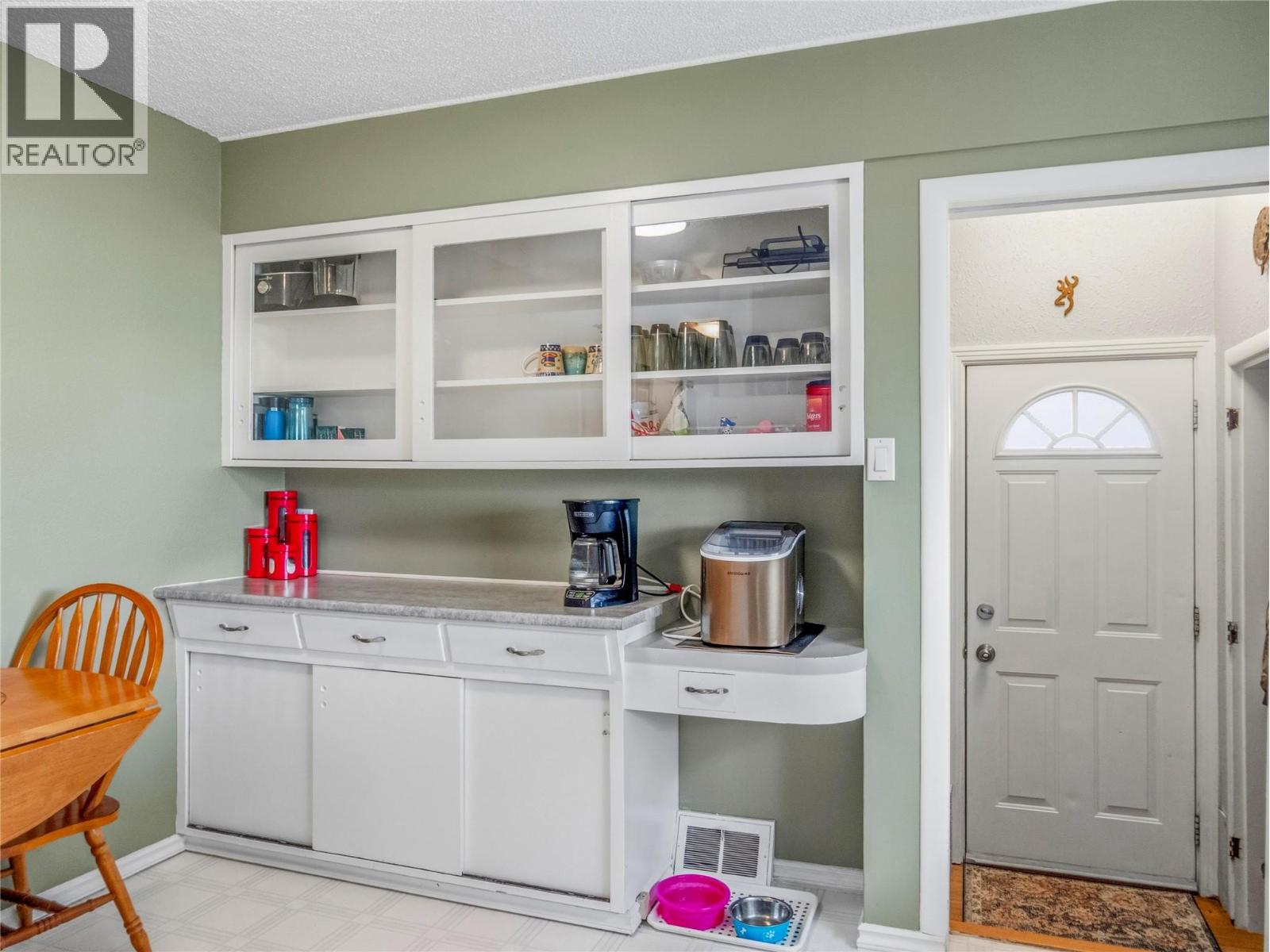 1324 93 Avenue, Dawson Creek, British Columbia  V1G 1E4 - Photo 8 - 10397207