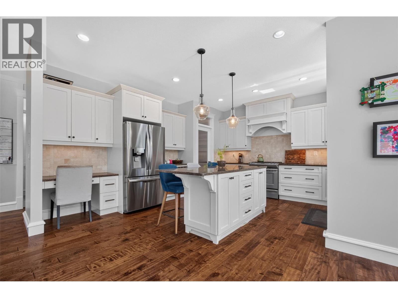 5507 Lee Lane, Kelowna, British Columbia  V1W 5H2 - Photo 4 - 10395798