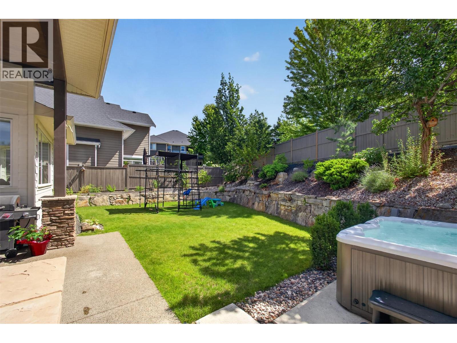 5507 Lee Lane, Kelowna, British Columbia  V1W 5H2 - Photo 37 - 10395798