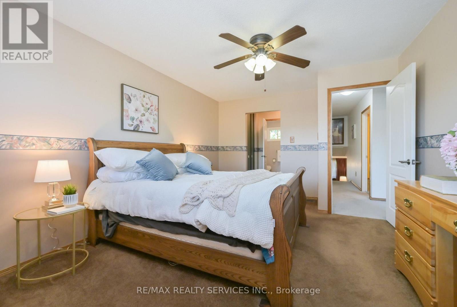 2 Lindridge Avenue, Brampton, Ontario L6S 3W9 - Photo 16 - W13652580