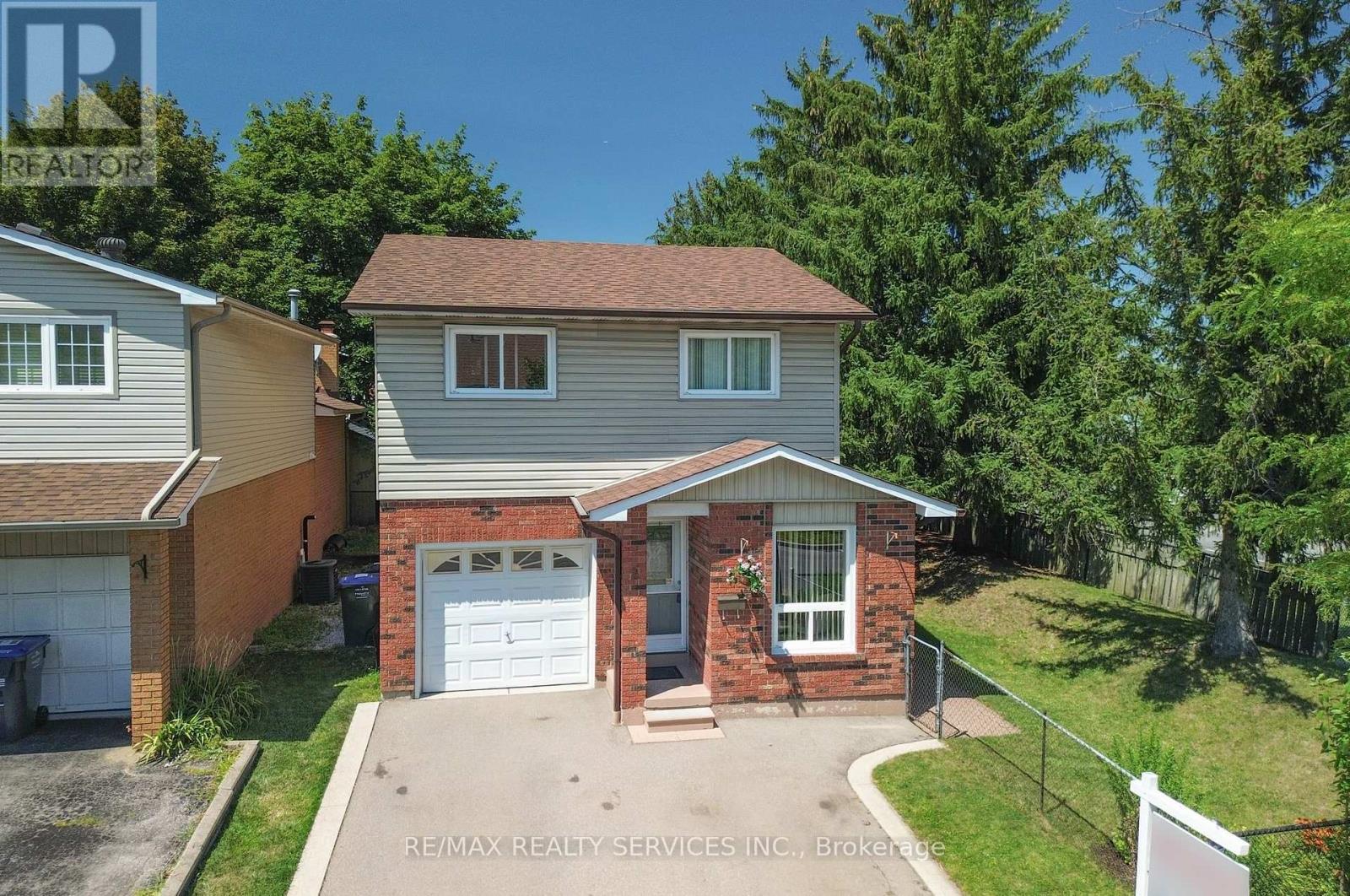 2 Lindridge Avenue, Brampton, Ontario L6S 3W9 - Photo 28 - W13652580