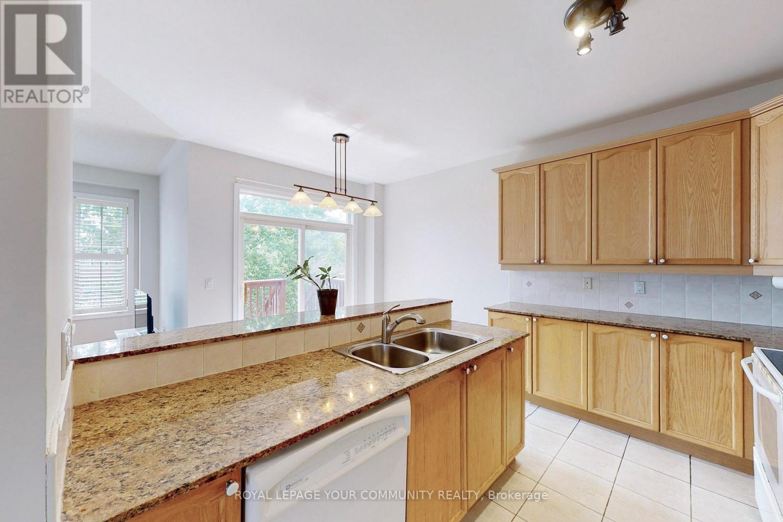 39 Lark Crescent, Richmond Hill, Ontario  L4S 2N2 - Photo 13 - N13634412