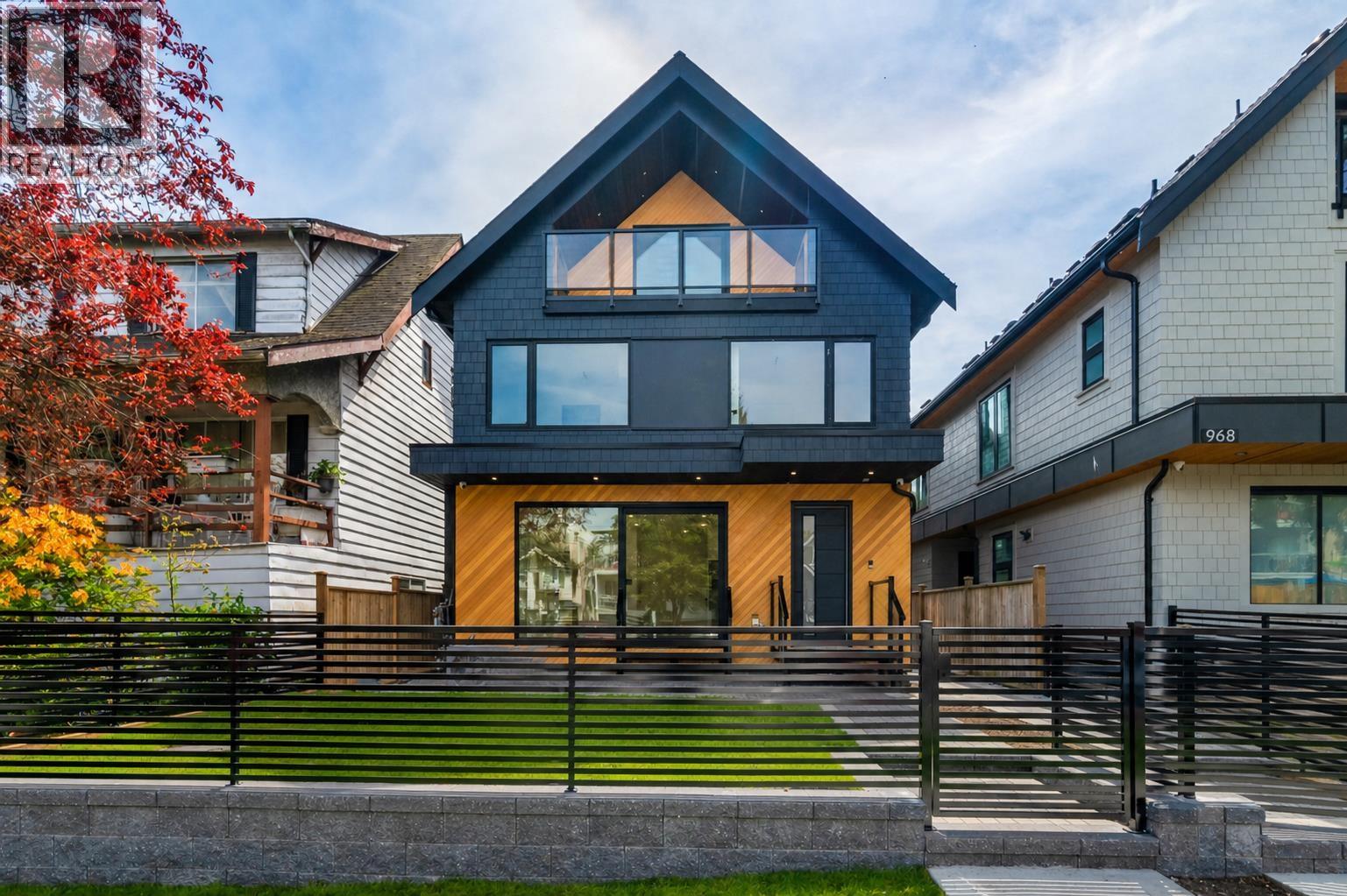 1 950 W 17th Avenue, Vancouver, British Columbia  V5Z 1V4 - Photo 2 - R3146384