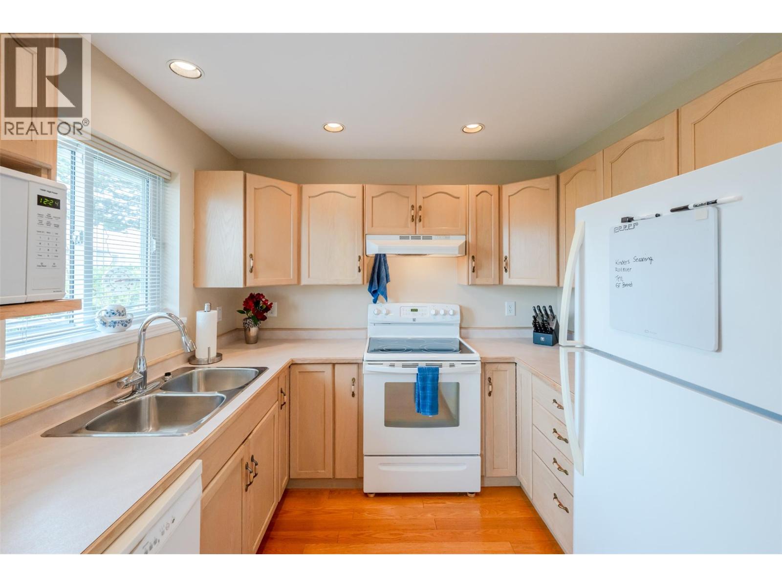 155 Wyles Crescent, Penticton, British Columbia  V2A 8M3 - Photo 14 - 10397224