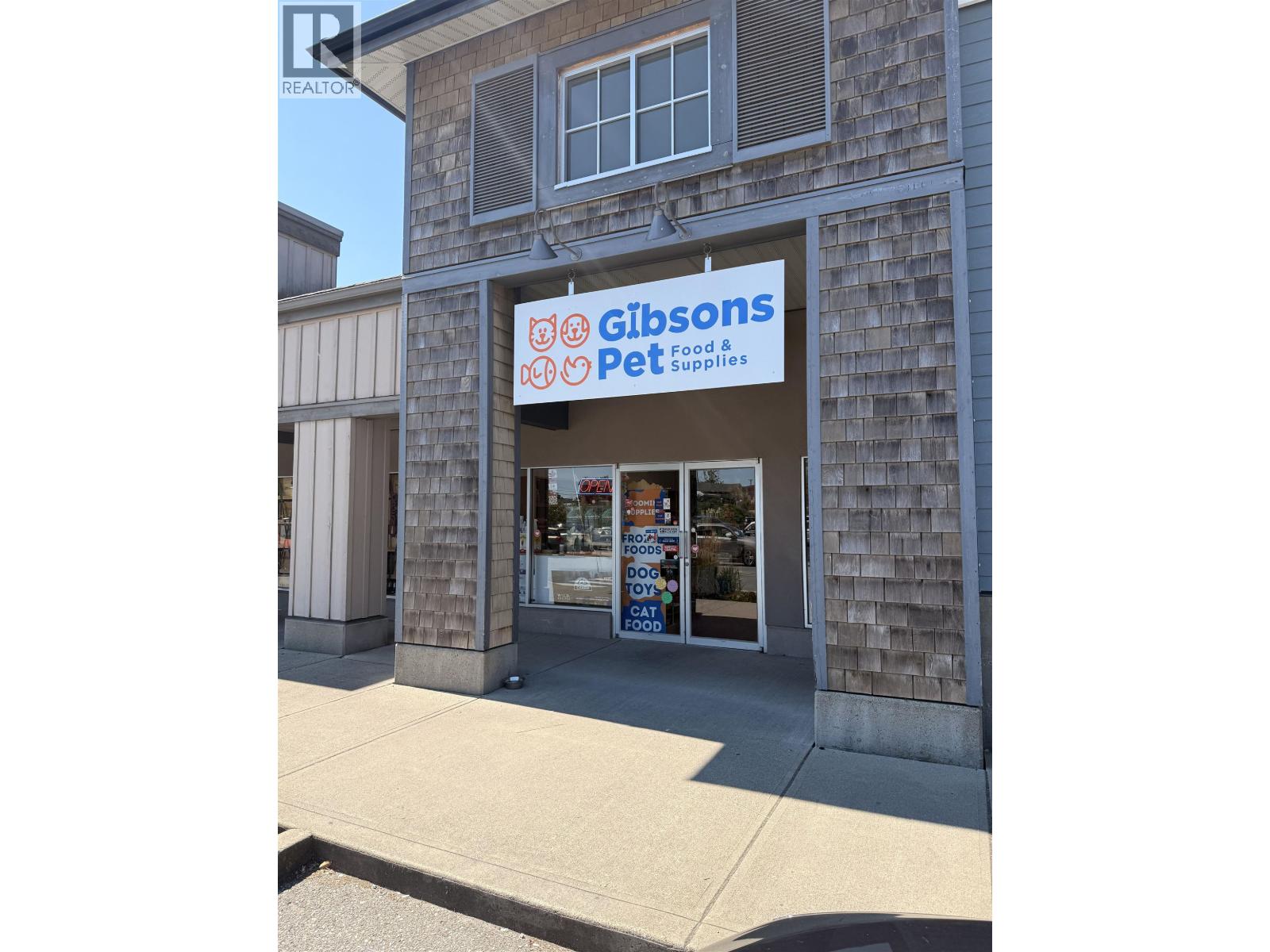 106 1100 Sunshine Coast Highway, Gibsons, British Columbia  V0N 1V7 - Photo 1 - C8081074