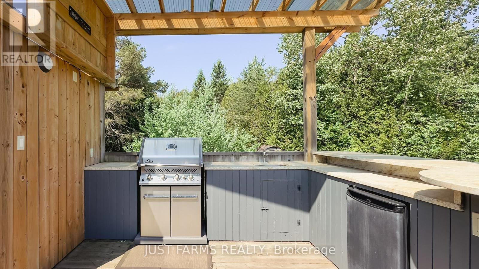 837 7th Avenue, Hanover, Ontario  N4N 2K3 - Photo 36 - X13652678